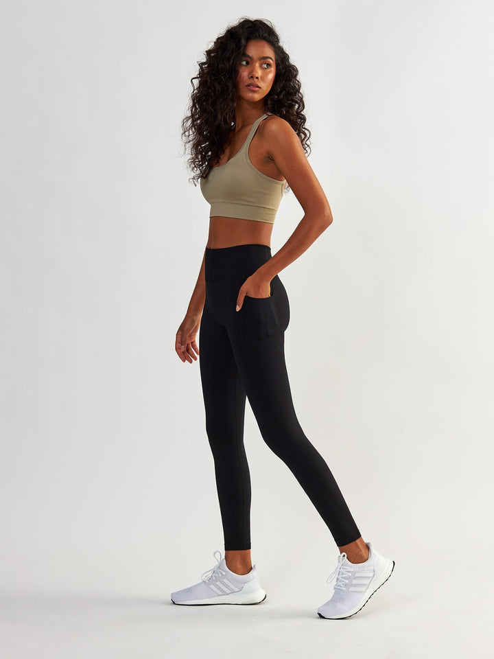 Kompresyjne Czarne Legginsy z Kieszeniami - Lift Me Up