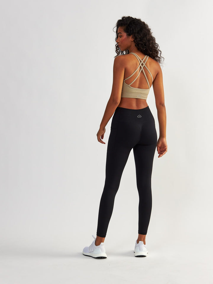 Kompresyjne Czarne Legginsy z Kieszeniami - Lift Me Up