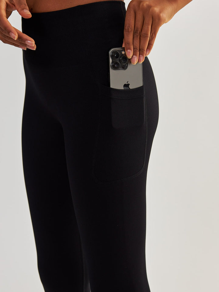 Kompresyjne Czarne Legginsy z Kieszeniami - Lift Me Up