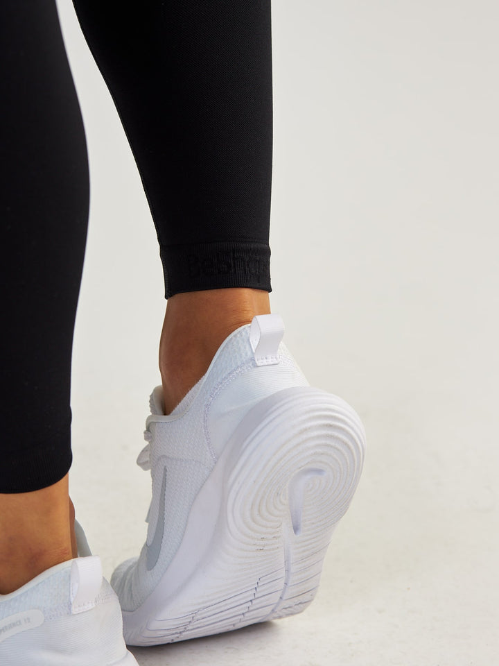 Czarne Legginsy Modelujące - Shape Up