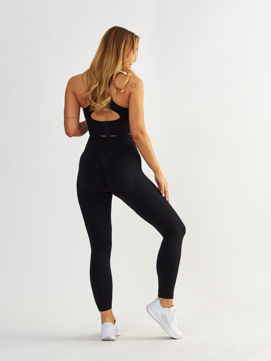 Sorte Leggings Modellerende - Body Boost