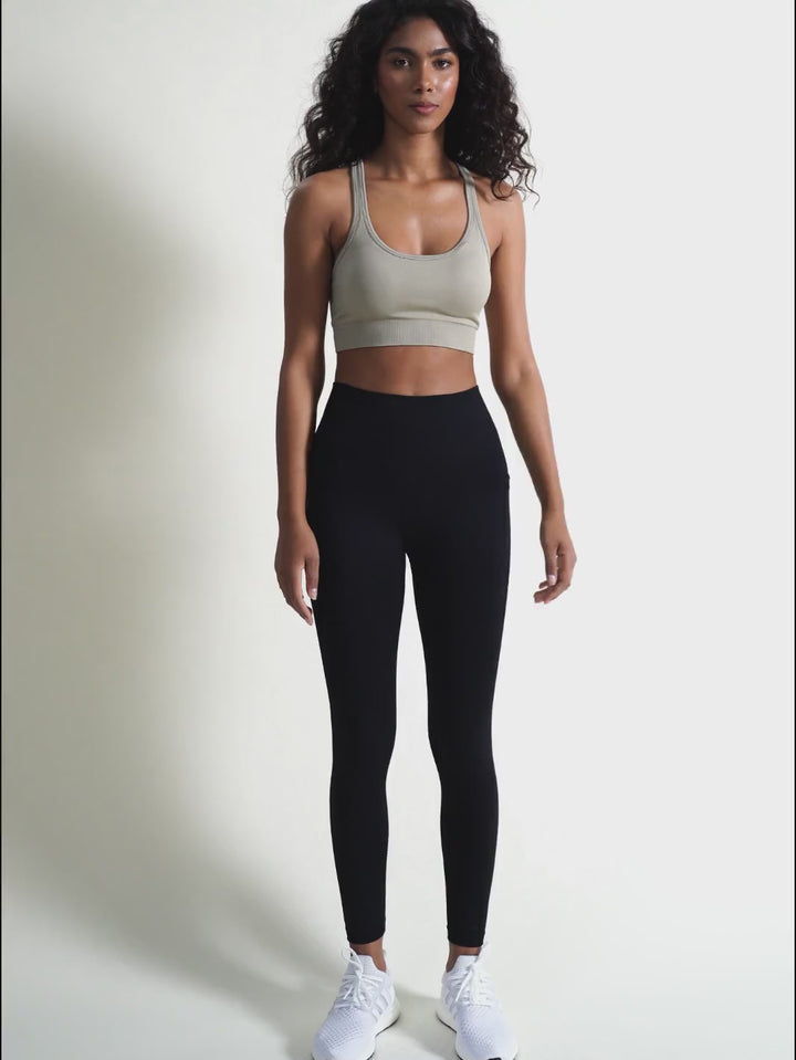 Kompresyjne Czarne Legginsy z Kieszeniami - Lift Me Up