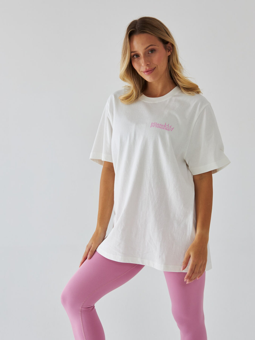 Mleczny T-shirt Oversize - Pilates Princess
