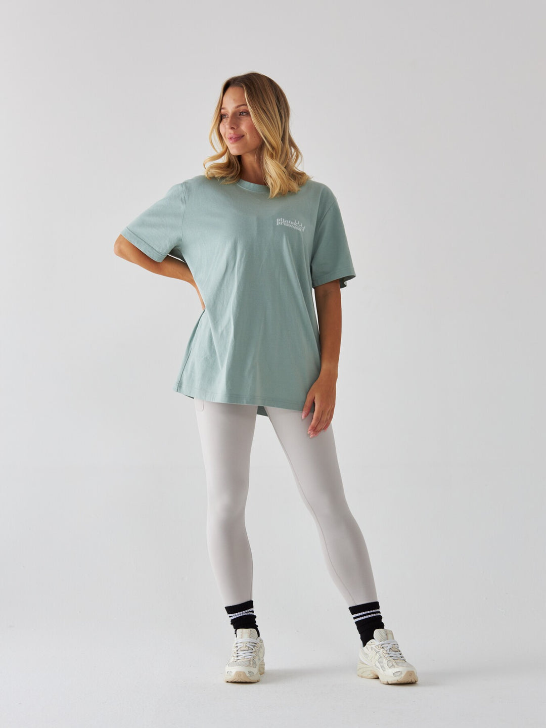 Miętowy T-shirt Oversize - Pilates Princess