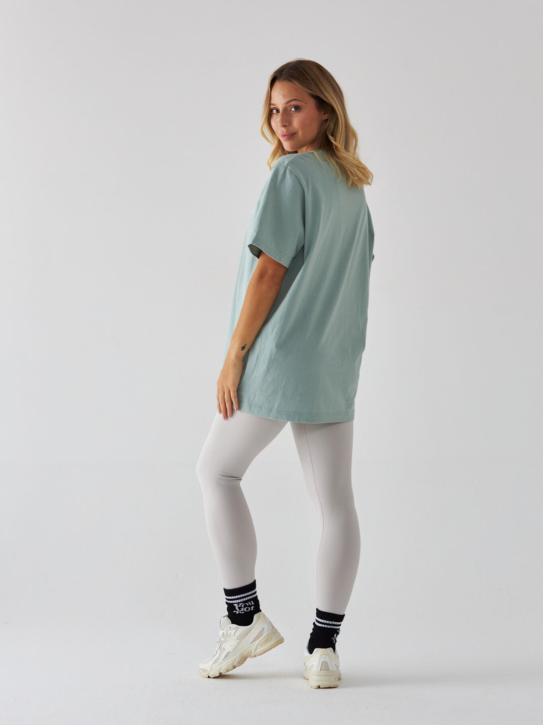 Miętowy T-shirt Oversize - Pilates Princess