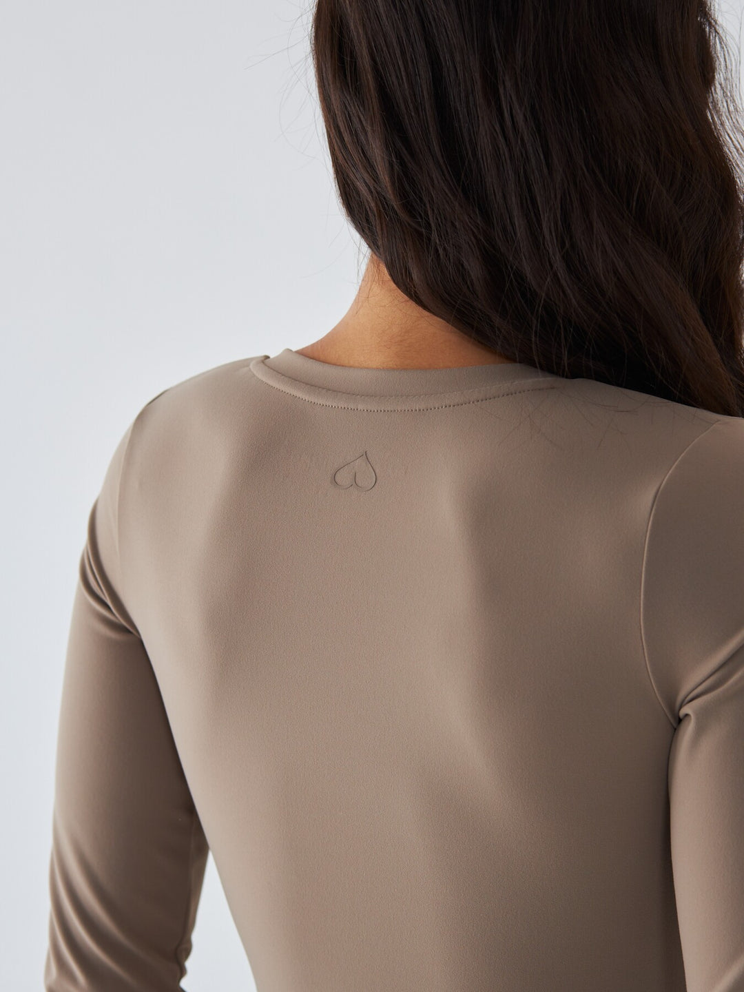 Beżowy Longsleeve Sportowy - Morning Dew