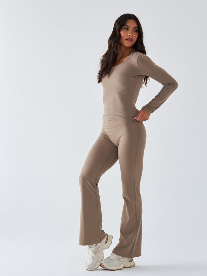 Beżowy Longsleeve Sportowy - Morning Dew