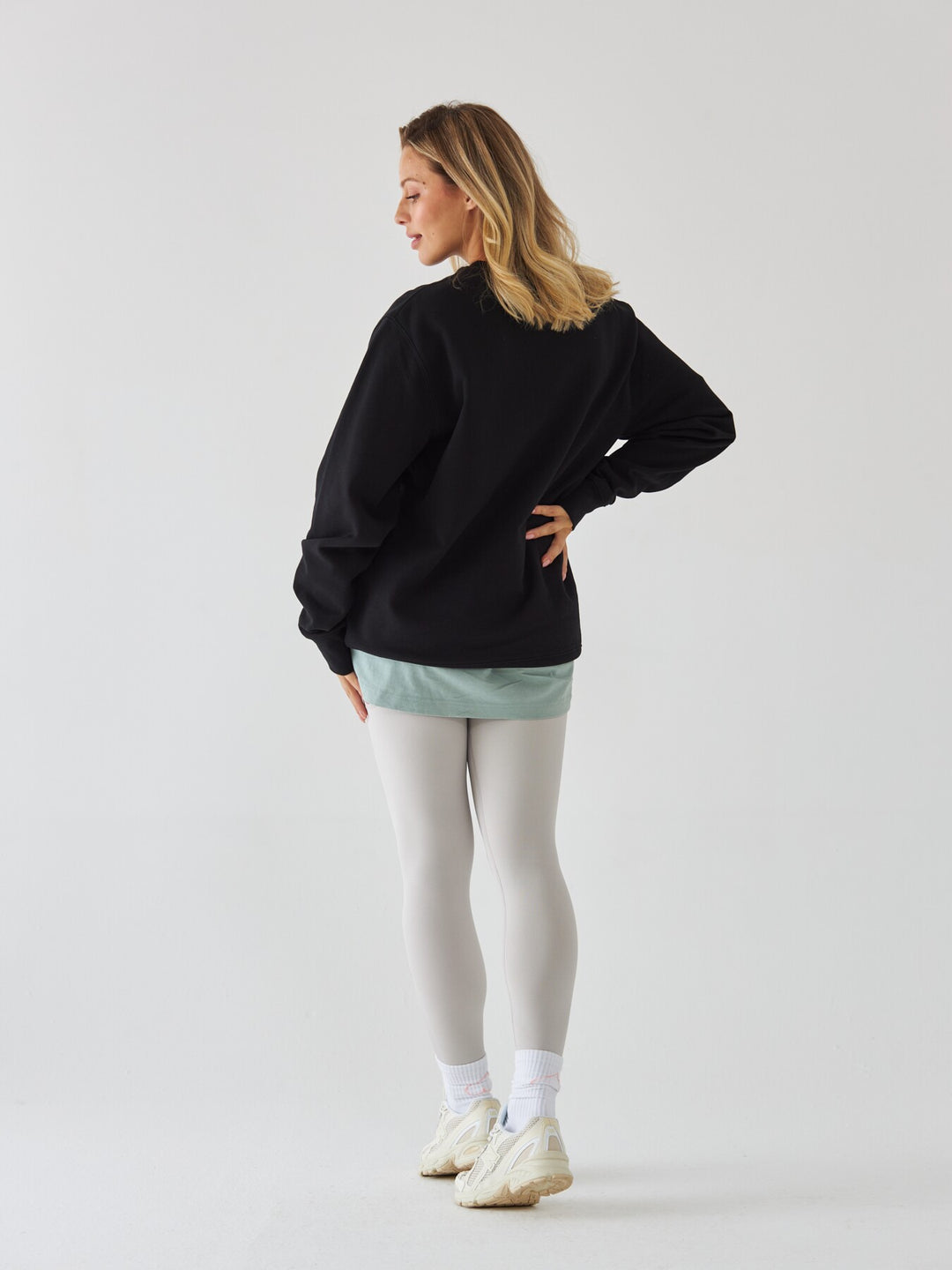 Czarna Bluza Oversize - Pilates Princess