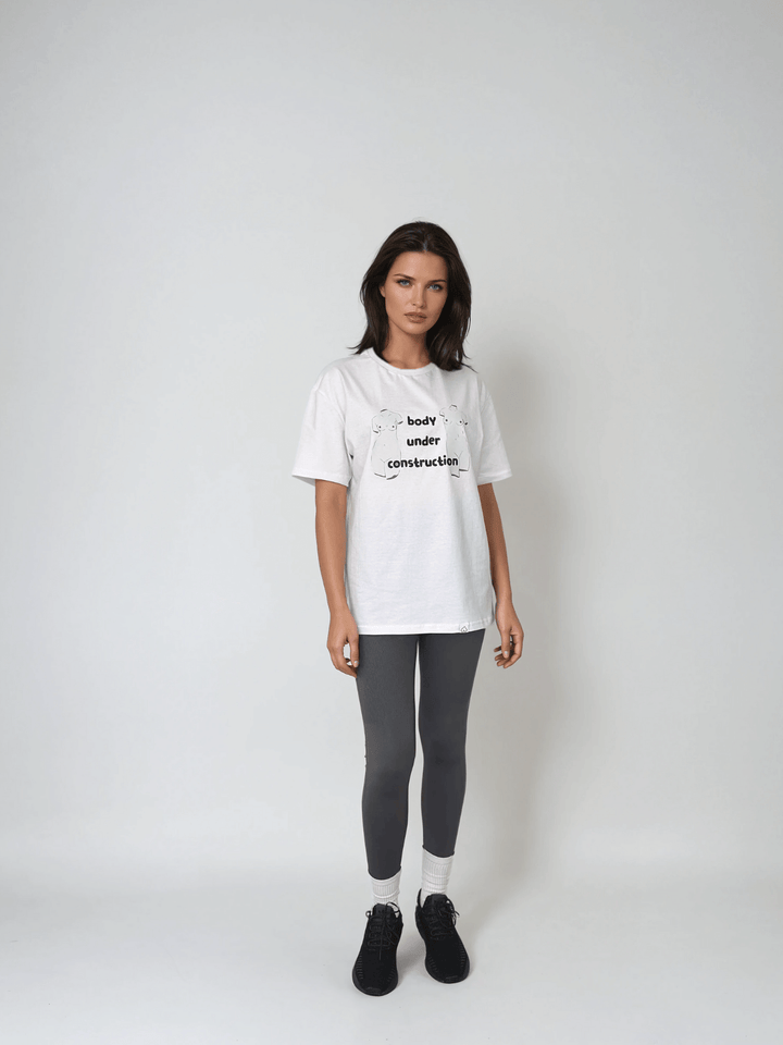 Biały T-shirt Damski - Body Under Construction